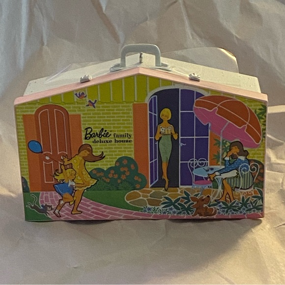 Hallmark Ornament - Barbie Family Deluxe House - Picture 3 of 4